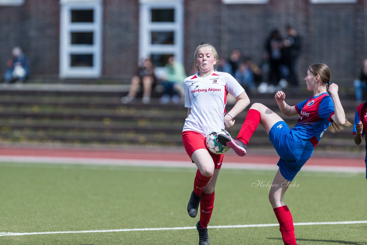 Bild 97 - wCJ Walddoerfer 2 - VfL Pinneberg 2 : Ergebnis: 7:0